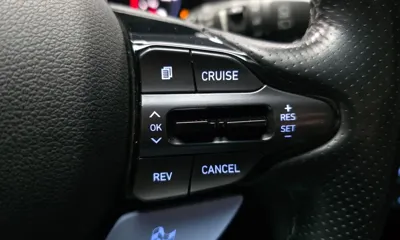 Hyundai Veloster 2019, 65107 км, за 10083.28 USD - фото 18