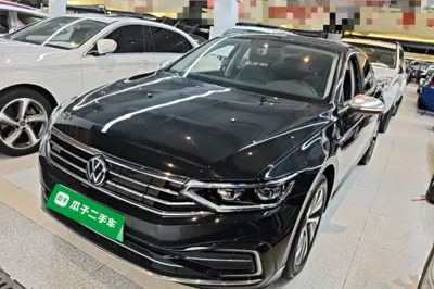 Volkswagen Magotan GTE Plug-in Hybrid · 2022 год