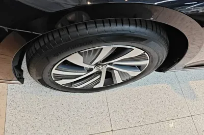 Volkswagen Magotan GTE Plug-in Hybrid 2022, 46500 км, за 21047 USD - фото 10