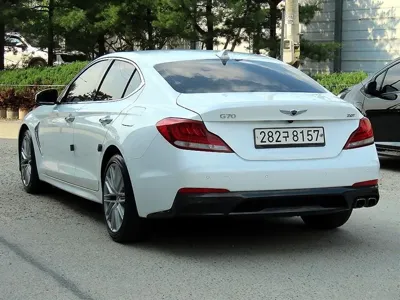 Genesis G70 2020, 65121 км, за 12676.33 USD
