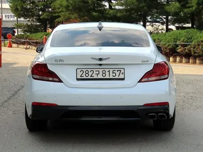 Genesis G70 2020, 65121 км, за 12676.33 USD