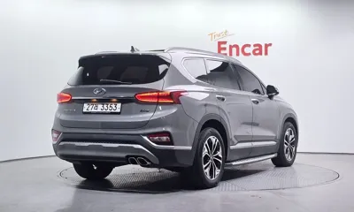 Hyundai Santafe 2019, 50347 км, за 14535.97 USD