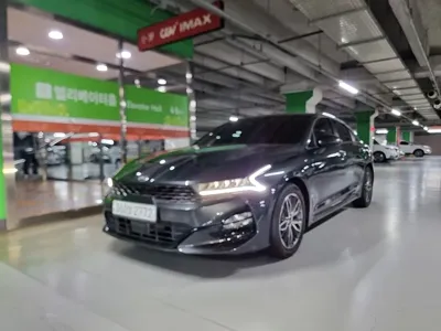Kia K5 · 2020 год