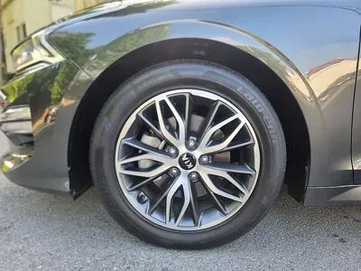 Kia K5 2020, 57438 км, за 11562.6 USD - фото 19