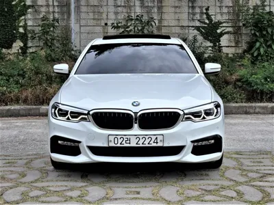BMW 5-Series 2018, 68300 км, за 18379.94 USD