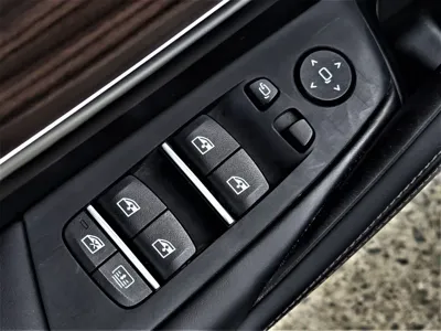 BMW 5-Series 2018, 68300 км, за 18379.94 USD - фото 11