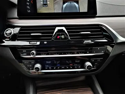 BMW 5-Series 2018, 68300 км, за 18379.94 USD - фото 16
