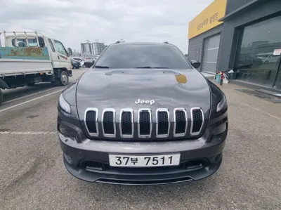 Jeep Cherokee 2016, 154125 км, за 6432.98 USD