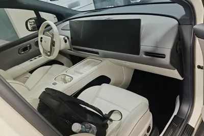 Li Auto Li Auto i6 2025, 300 км, за 36857 USD - фото 12