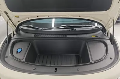 Li Auto Li Auto i6 2025, 300 км, за 36857 USD - фото 24