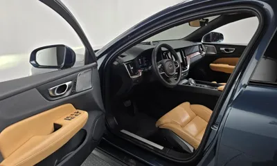 Volvo V60 2024, 26733 км, за 28876.2 USD - фото 10