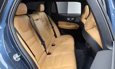 Volvo V60 2024, 26733 км, за 28876.2 USD - фото 11