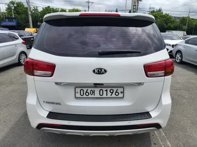 Kia Canival 2016, 199354 км, за 4879.01 USD