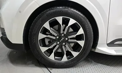 Kia Canival 2022, 51668 км, за 22398.41 USD