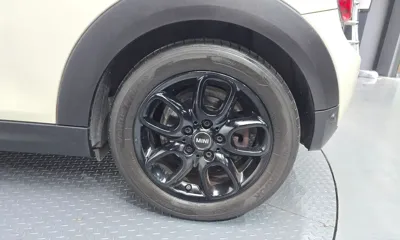 MINI Cooper 2021, 48392 км, за 11831.24 USD