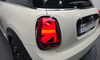 MINI Cooper 2021, 48392 км, за 11831.24 USD - фото 23