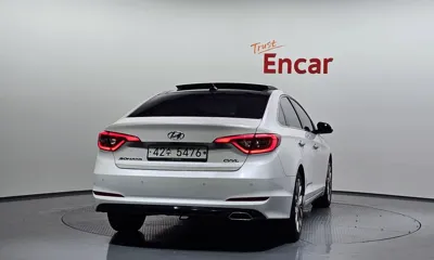 Hyundai Sonata 2015, 132051 км, за 5645.27 USD