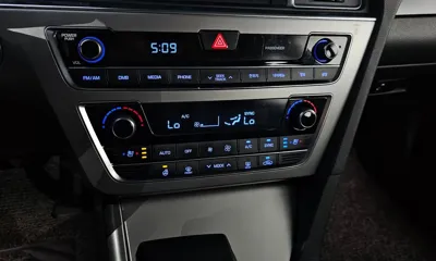 Hyundai Sonata 2015, 132051 км, за 5594.59 USD - фото 20