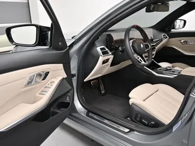 BMW 3-Series 2025, 16927 км, за 45293.42 USD - фото 11