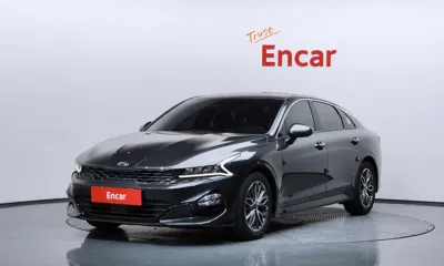 Kia K5 · 2020 год