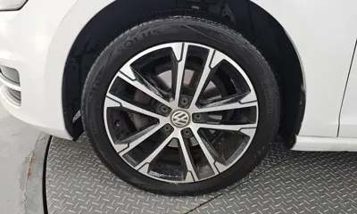 Volkswagen Golf 2015, 46493 км, за 7396.89 USD