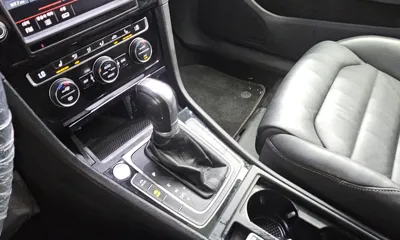 Volkswagen Golf 2015, 46493 км, за 7345.41 USD - фото 9