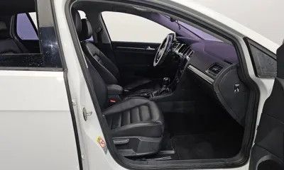 Volkswagen Golf 2015, 46493 км, за 7345.41 USD - фото 10