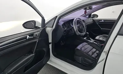 Volkswagen Golf 2015, 46493 км, за 7345.41 USD - фото 11