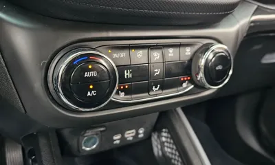 ChevroletGMDaewoo Trailblazer 2022, 37801 км, за 10042.95 USD - фото 18