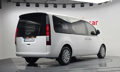 Hyundai Staria 2023, 95619 км, за 14278.17 USD