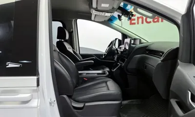 Hyundai Staria 2023, 95619 км, за 14278.17 USD - фото 10