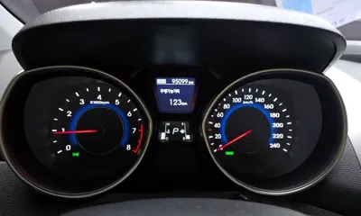 Hyundai Avante 2013, 95099 км, за 3581.43 USD - фото 8
