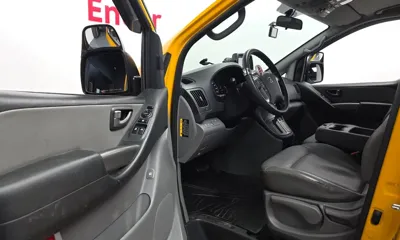Hyundai Starex 2019, 79980 км, за 12143.89 USD - фото 10