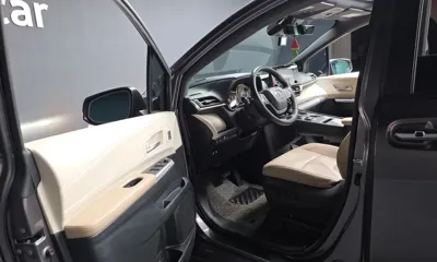 Toyota Sienna 2023, 55842 км, за 32969.93 USD - фото 10