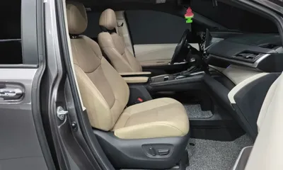 Toyota Sienna 2023, 55842 км, за 32969.93 USD - фото 11