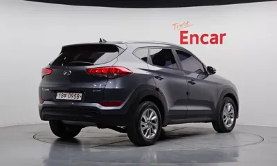 Hyundai Tucson 2016, 79606 км, за 7035.83 USD