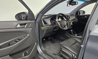 Hyundai Tucson 2016, 79606 км, за 7035.83 USD - фото 10