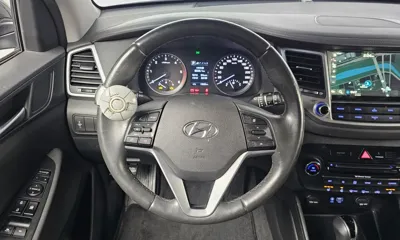 Hyundai Tucson 2016, 79606 км, за 7035.83 USD - фото 13
