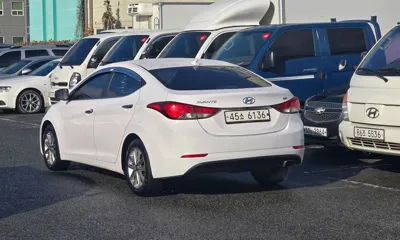 Hyundai Avante 2014, 64052 км, за 5196 USD