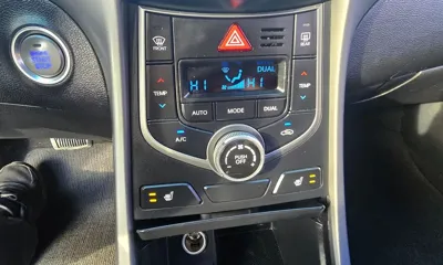 Hyundai Avante 2014, 64052 км, за 5196 USD - фото 11