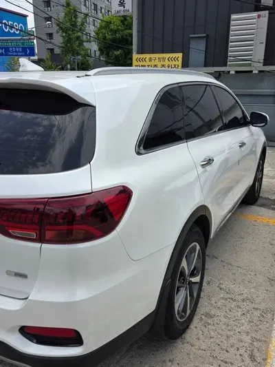 Kia Sorento 2019, 90897 км, за 10831.04 USD - фото 9