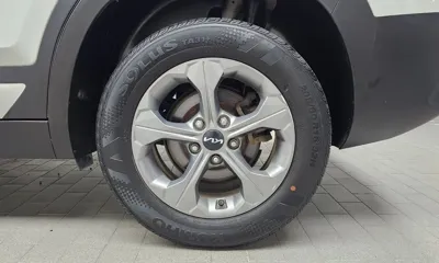 Kia Seltos 2022, 115878 км, за 8658.26 USD - фото 21