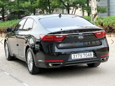 Kia K7 2016, 152594 км, за 4486.55 USD