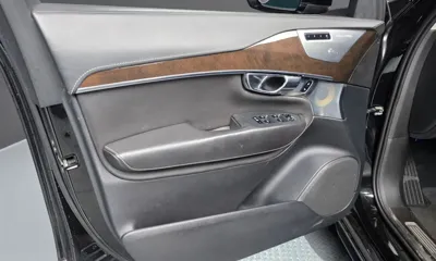 Volvo XC90 2017, 153187 км, за 15953.63 USD - фото 25