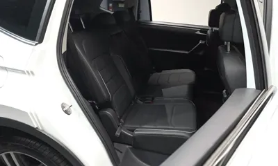 Volkswagen Tiguan 2023, 14735 км, за 20283.58 USD - фото 12