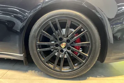 Porsche Panamera 2023, 29900 км, за 112825 USD - фото 6