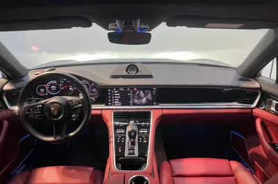 Porsche Panamera 2023, 29900 км, за 112825 USD - фото 9