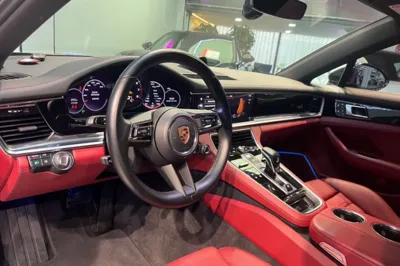 Porsche Panamera 2023, 29900 км, за 112825 USD - фото 10
