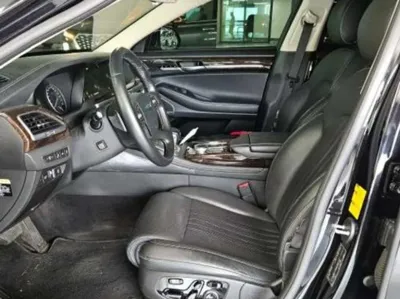 Genesis G90 2021, 144850 км, за 4017.33 USD