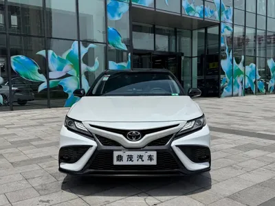 Toyota Camry 2023, 36000 км, за 19729.17 USD